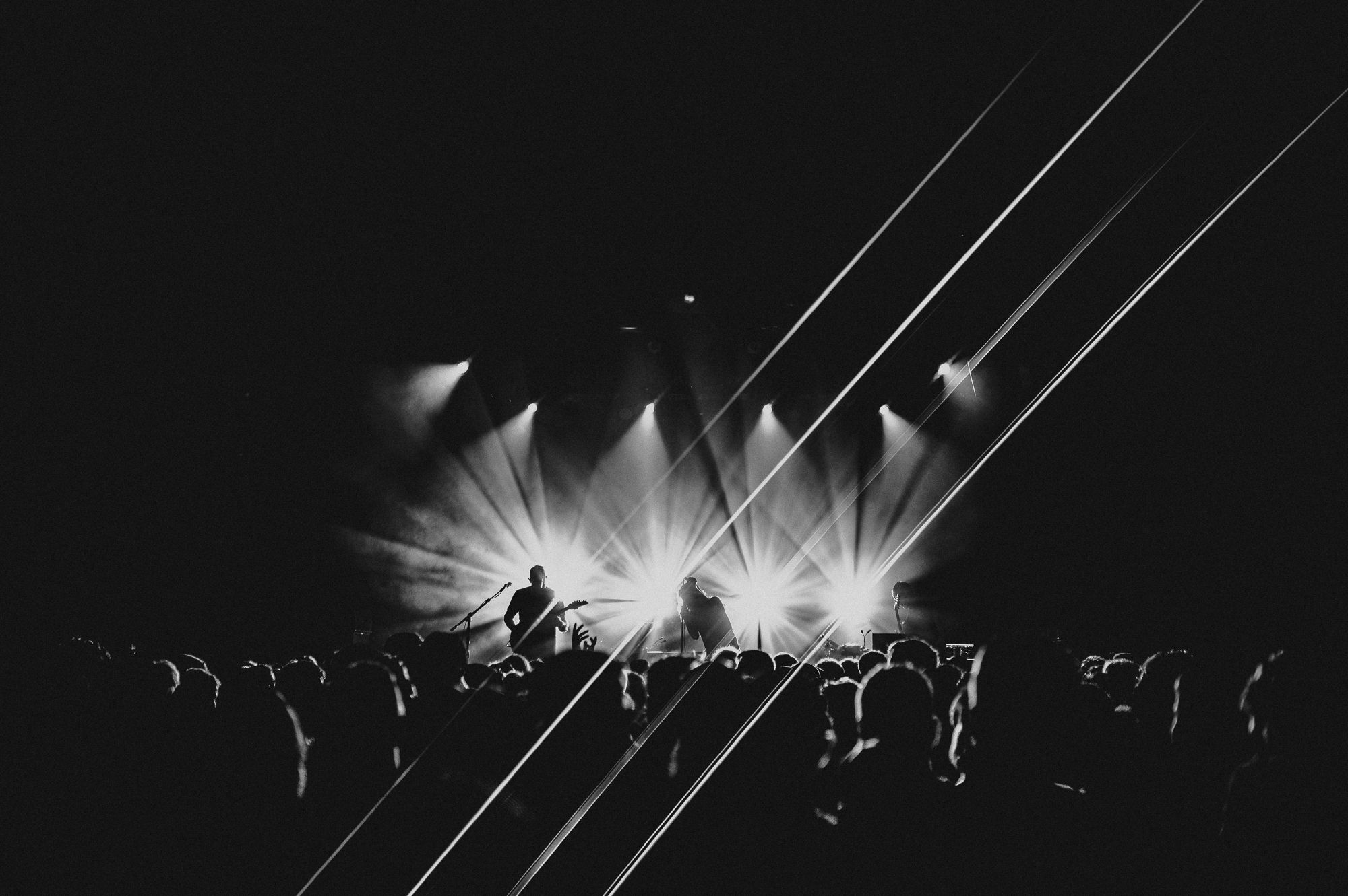 64112-17148-Approved-Photo-Credit-Devin-Barnes BETWEEN THE BURIED AND ME