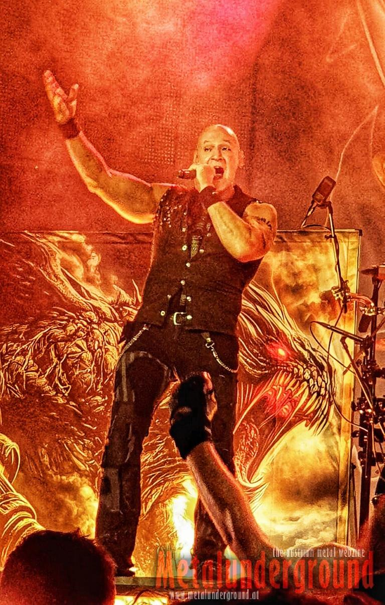 Primal Fear Live (4)