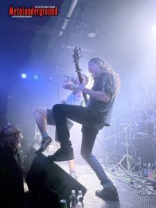 JAPANISCHE KAMPFHÖRSPIELE 04