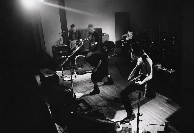 Coma Beach - Live In Concert